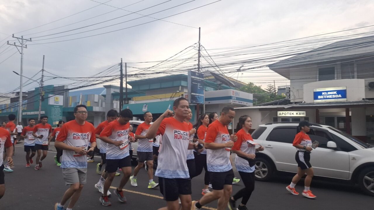 Kapolres Bitung Pimpin Kontingen Polres di ajang Police Run 2026 Polda Sulut